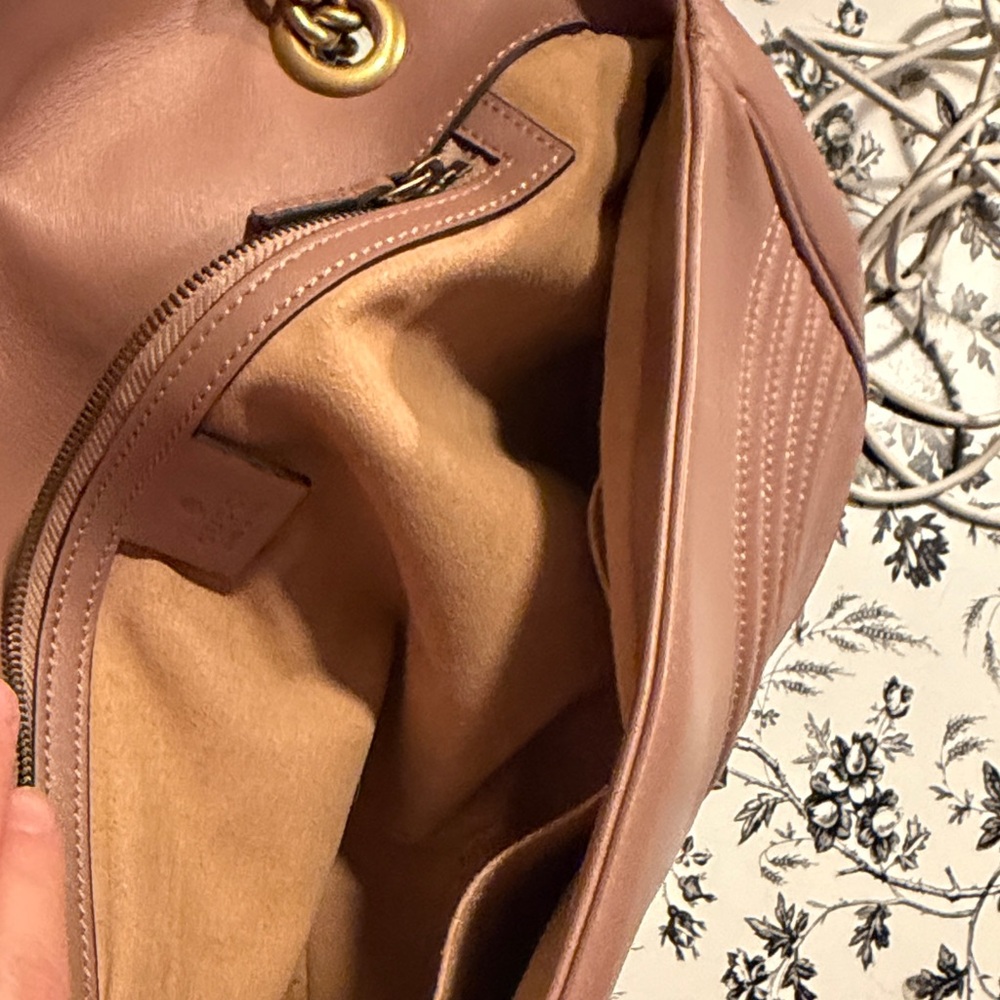 Shoulder Bag - Picture 9 of 11
